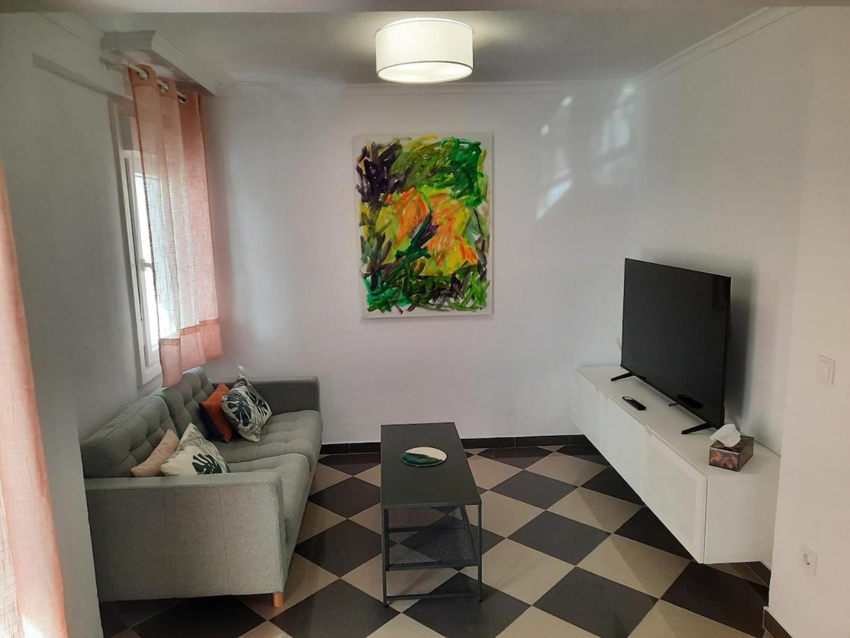 Apartament Triana Apartmento